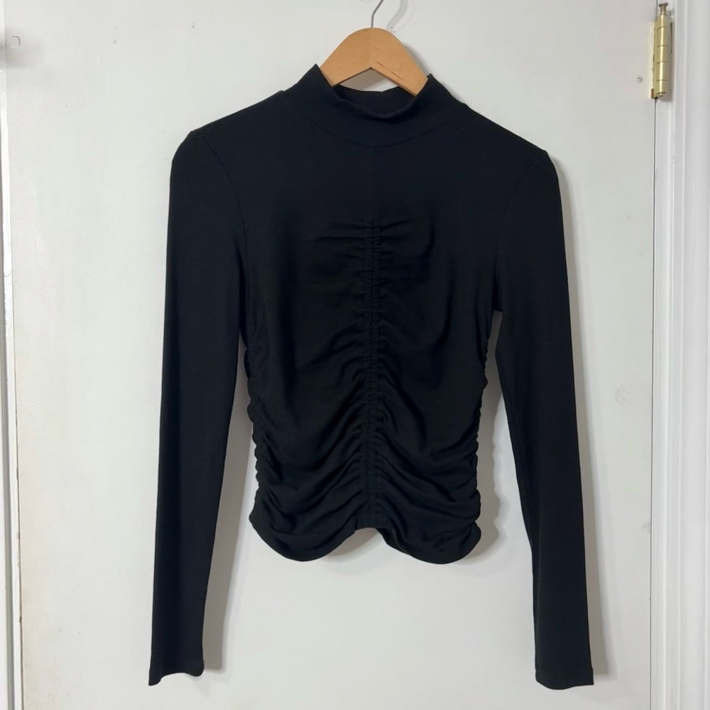 Elodie Black Ruched Top